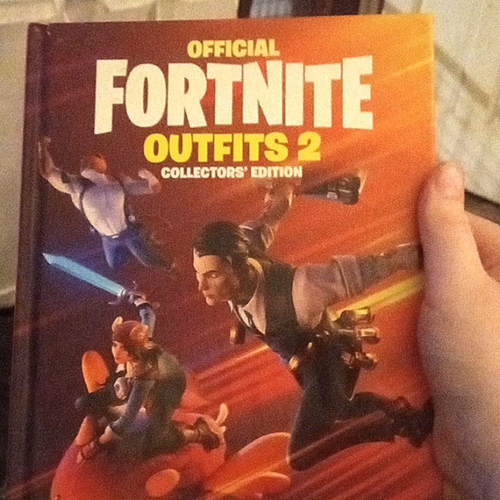 Official Fortnite outfits 2 collections edition